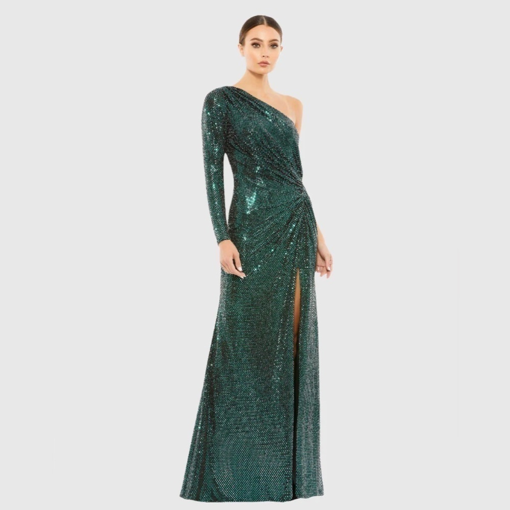Mac Duggal 12501 NWOT SEQUINED ONE SLEEVE DRAPED GOWN
